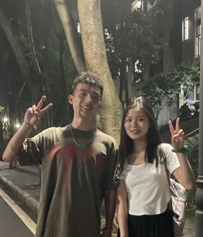 我们第一张合照
